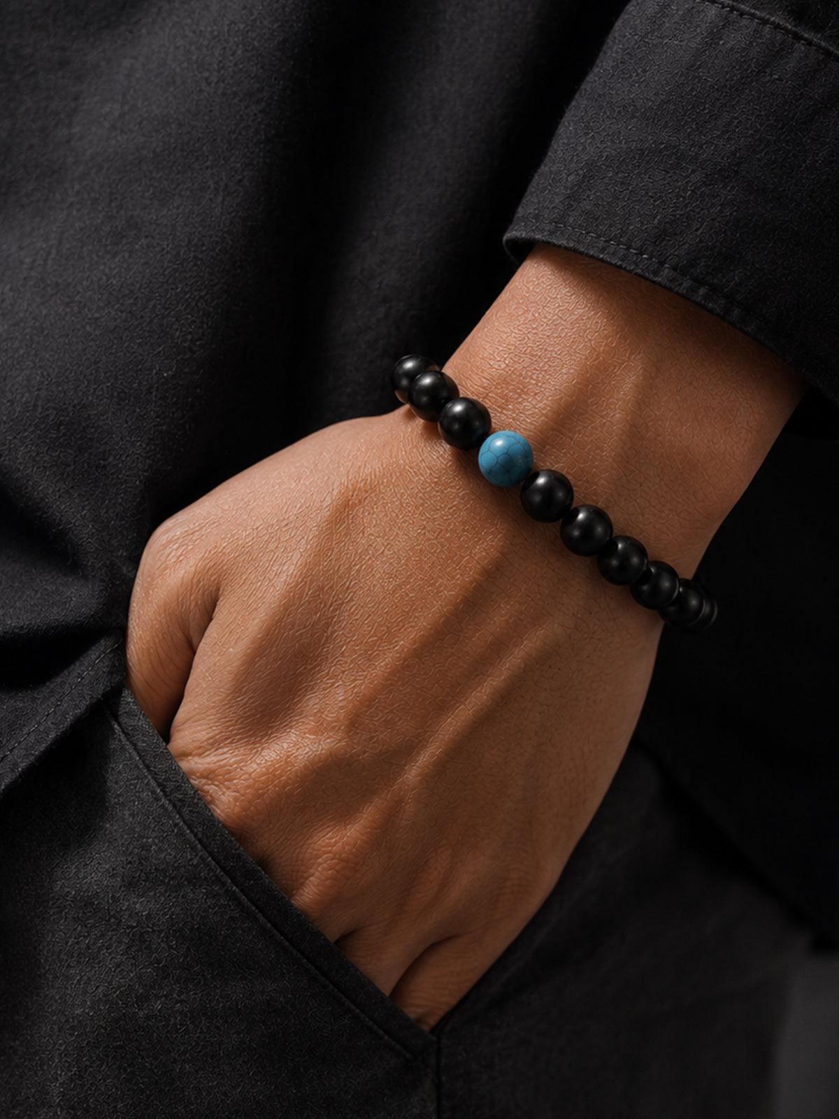 OresGreen Obsidian Focus Bracelet in neutral setting, highlighting its understated, versatile style. Its timeless design ensures it stays a staple in your jewelry collection for years.